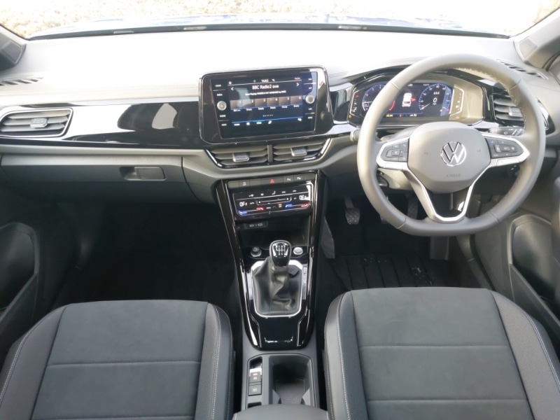 Used Volkswagen T-Roc 2025 for sale - 76465673: Photo 2