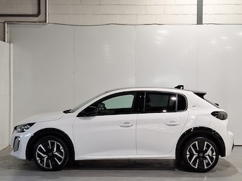 Used Peugeot 208 2023 for sale - 78610454: Photo