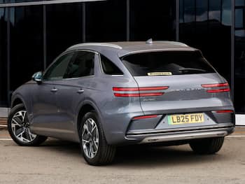 Used Genesis GV70 2025 for sale - 79626147: Photo