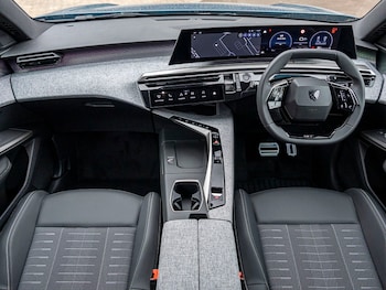 Used Peugeot 5008 2025 for sale - 77219357: Photo