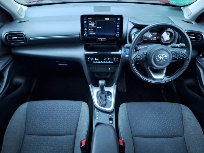 Used Toyota Yaris Cross 2022 for sale - 77343677: Photo 2