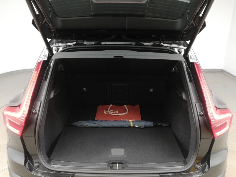 Used Volvo XC40 2022 for sale - 78032374: Photo 8