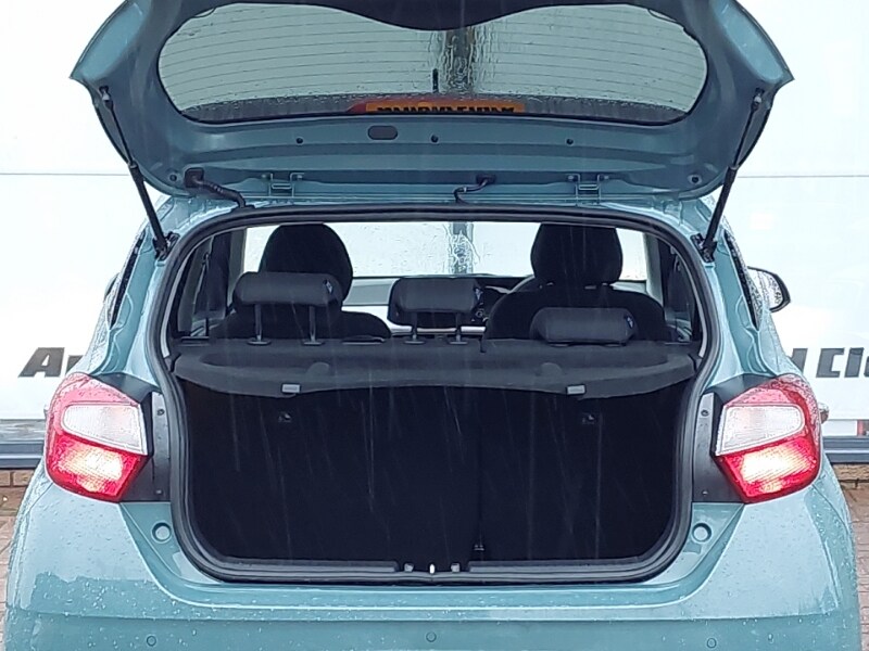 Used Hyundai i10 2024 for sale - 76651989: Photo 8