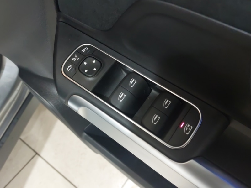 Used Mercedes-Benz EQB 2022 for sale - 76786069: Photo 12