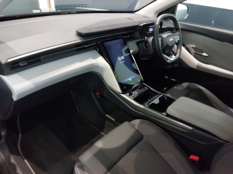 Used Ford Explorer 2025 for sale - 76817000: Photo 5