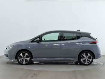Used Nissan Leaf 2021 for sale - 78624761: Photo