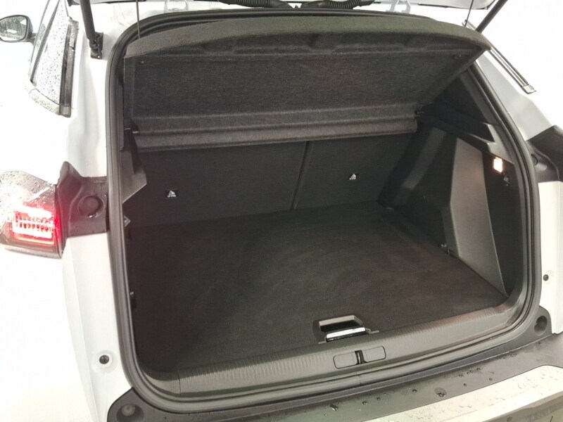 Used Peugeot 2008 2024 for sale - 76764948: Photo 8