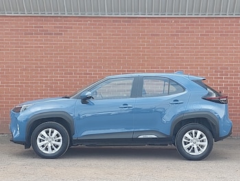 Used Toyota Yaris Cross 2022 for sale - 75656630: Photo