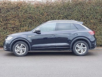 Used Volkswagen T-Roc 2025 for sale - 77055473: Photo