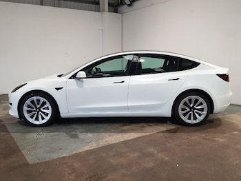Used Tesla Model 3 2021 for sale - 75925966: Photo