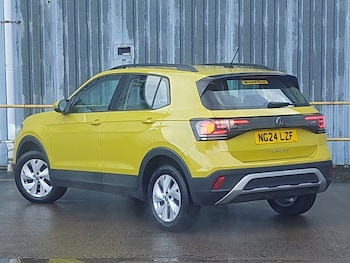 Used Volkswagen T-Cross 2024 for sale - 79302750: Photo