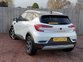 Used Renault Captur 2022 for sale - 77956248: Photo