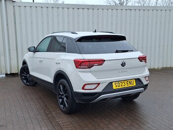 Used Volkswagen T-Roc 2023 for sale - 77522889: Photo