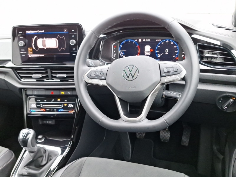 Used Volkswagen T-Roc 2023 for sale - 77522889: Photo 7