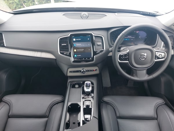 Used Volvo XC90 2024 for sale - 76269511: Photo 2