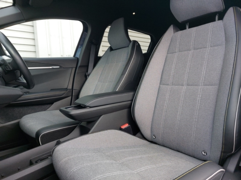 Used Renault Megane E Tech 2023 for sale - 78041619: Photo 5