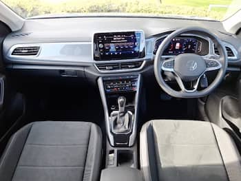 Used Volkswagen T-Roc 2025 for sale - 79776573: Photo