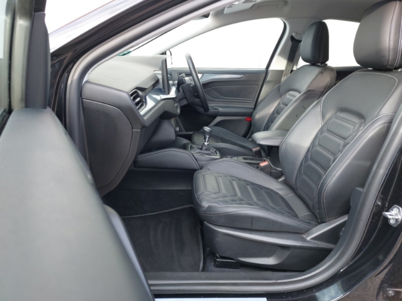 Used Ford Focus 2022 for sale - 76970977: Photo 5