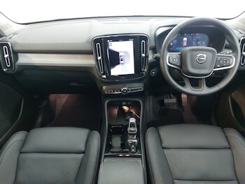 Used Volvo XC40 2025 for sale - 78572134: Photo