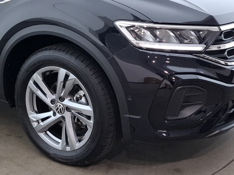 Used Volkswagen T-Roc 2025 for sale - 76983637: Photo 9