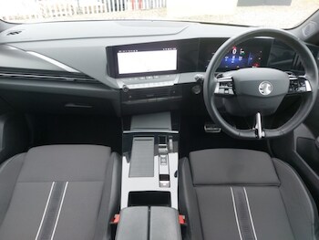 Used Vauxhall Astra 2023 for sale - 77954993: Photo