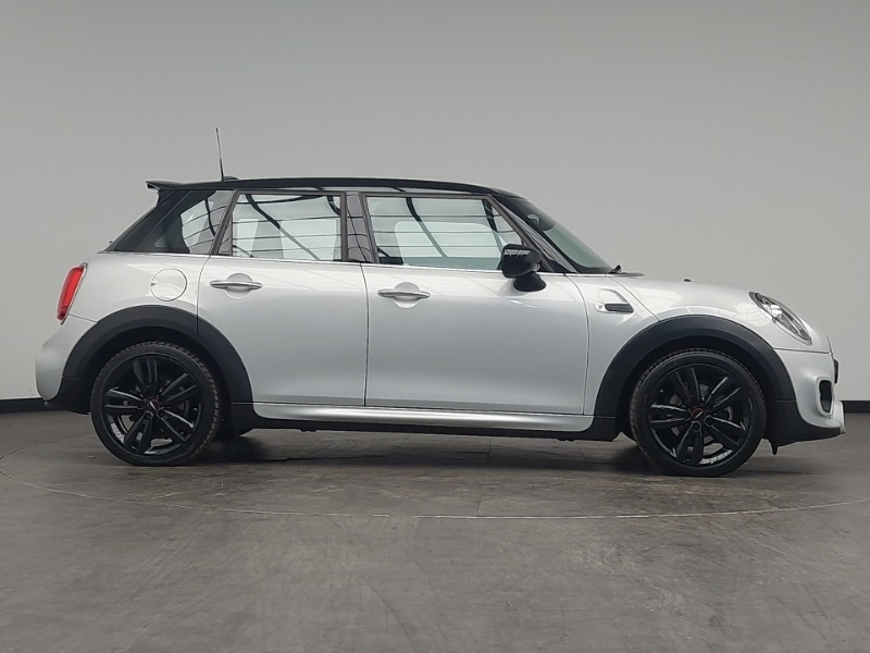 Used MINI Hatch 2020 for sale - 77046937: Photo 2