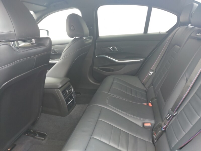 Used BMW 3 Series 2024 for sale - 76343288: Photo 6