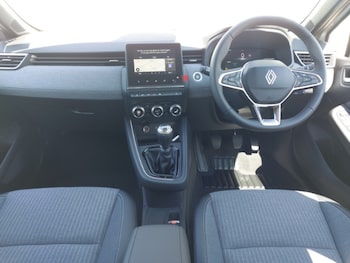 Used Renault Clio 2026 for sale - 79171766: Photo