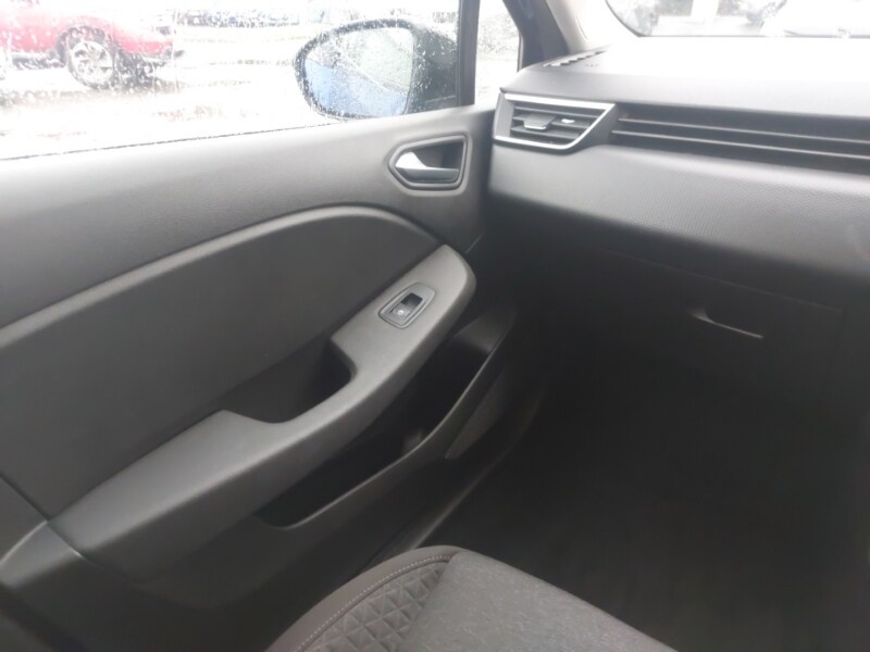 Used Renault Clio 2022 for sale - 77732118: Photo 10