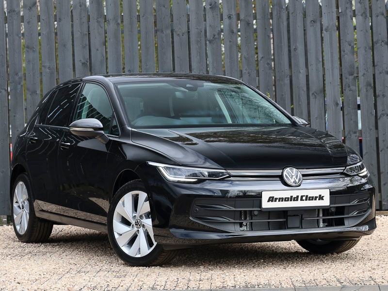 Used Volkswagen Golf 2025 for sale - 76947840: Photo 1