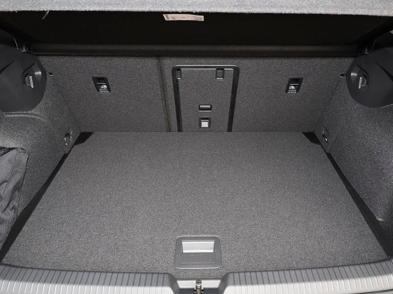 Used Volkswagen Golf 2025 for sale - 76947840: Photo 8