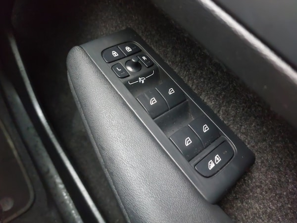 Used Volvo XC40 2024 for sale - 76347707: Photo 12