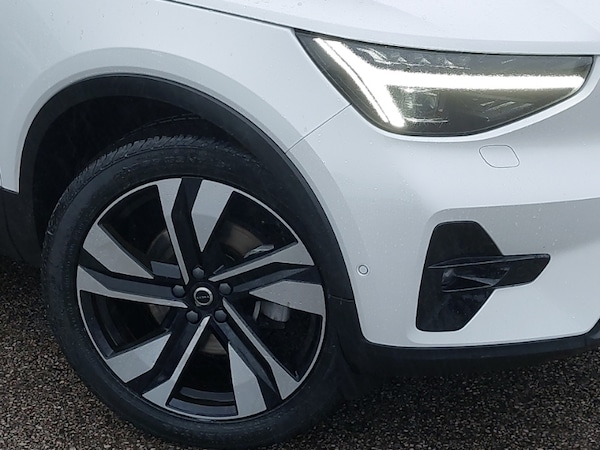 Used Volvo XC40 2024 for sale - 76347707: Photo 9