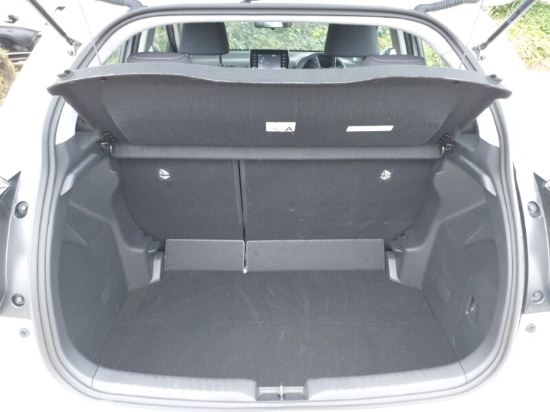 Used Toyota Yaris 2023 for sale - 78198482: Photo 8