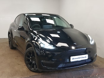 Tesla - Model Y