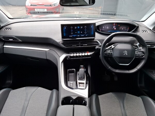 Used Peugeot 3008 2021 for sale - 76229832: Photo 2