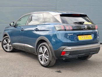 Used Peugeot 3008 2021 for sale - 76229832: Photo 3