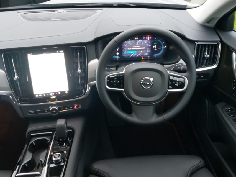 Used Volvo V90 2025 for sale - 77874942: Photo 7