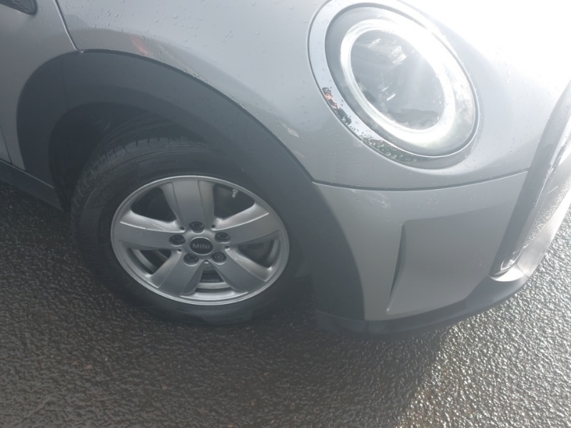 Used MINI Hatch 2024 for sale - 77985332: Photo 9