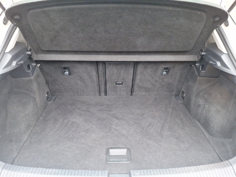 Used Volkswagen T-Roc 2022 for sale - 76737720: Photo 8