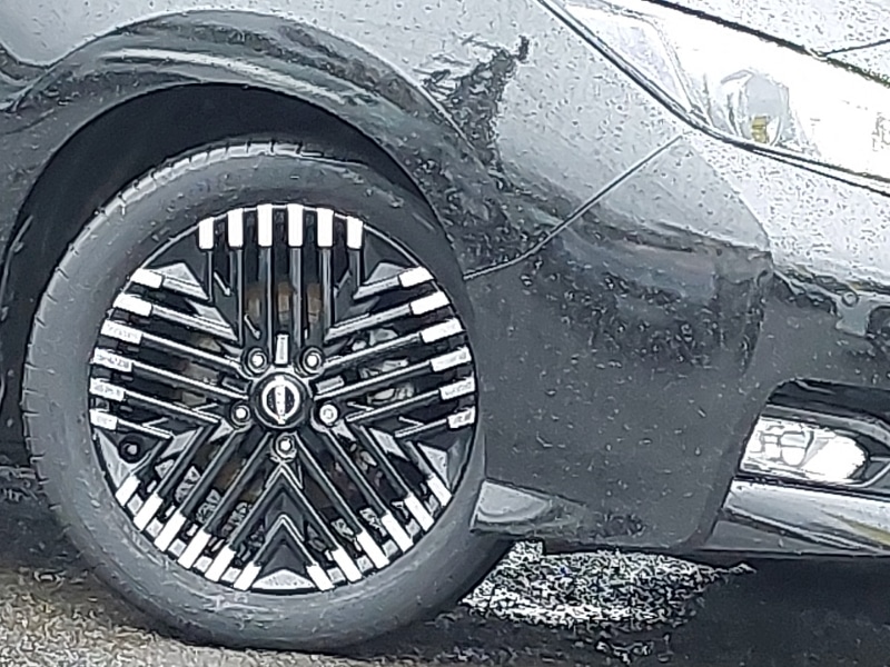 Used Nissan Leaf 2023 for sale - 77142170: Photo 9