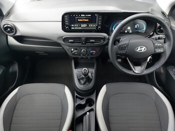 Used Hyundai i10 2024 for sale - 75668489: Photo