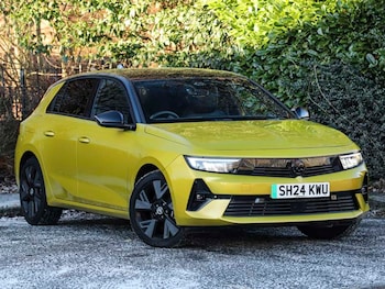 2024 - 115kW GS 54kWh 5dr Auto