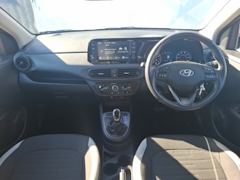 Used Hyundai i10 2023 for sale - 78616916: Photo