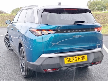 Used Peugeot 5008 2025 for sale - 75913822: Photo