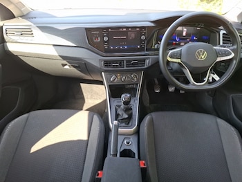 Used Volkswagen Polo 2024 for sale - 78998674: Photo