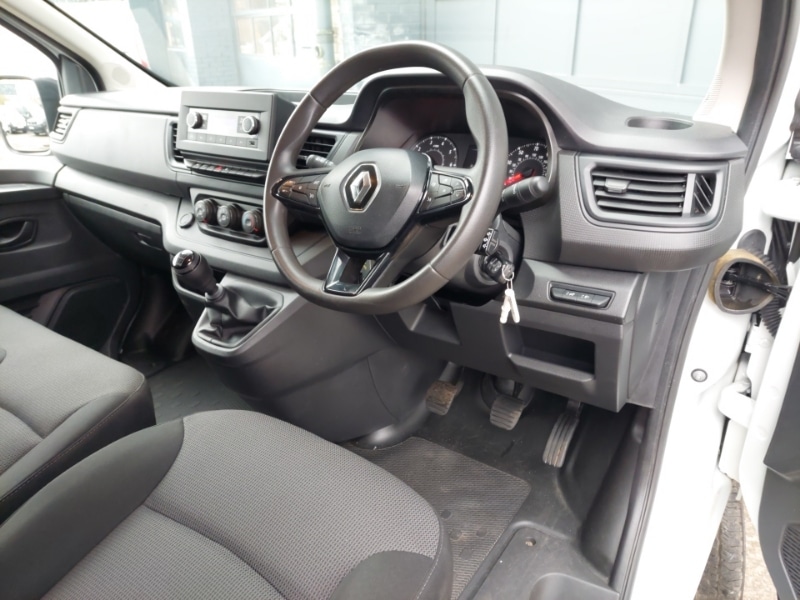 Used Renault Trafic 2023 for sale - 77702358: Photo 2