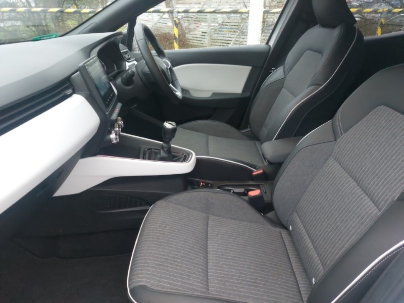 Used Renault Clio 2023 for sale - 77285187: Photo 5