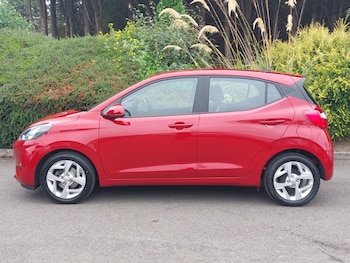 Used Hyundai i10 2021 for sale - 75605239: Photo