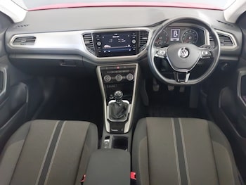 Used Volkswagen T-Roc 2020 for sale - 75569378: Photo